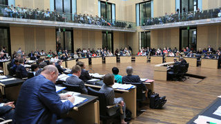 Foto: Blick in den Plenarsaal während der 922. Sitzung des Bundesrates