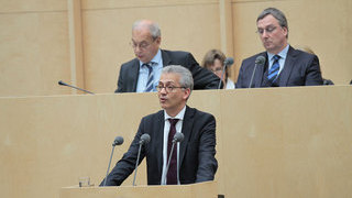 Foto: Staatsminister Tarek Al-Wazir (Hessen)