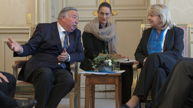 Foto: Hannelore Kraft im Gespräch mit Gérard Larcher