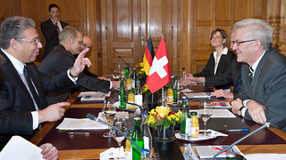 Foto: Präsidenten Kretschmann und Lombardi im Gespräch