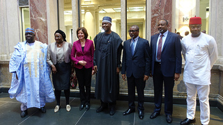 Foto: Malu Dreyer empfängt nigerianische Delegation