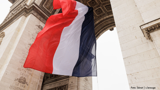 Foto: Arc de Triomphe während der Zeremonie zum 79. Jahrestag des Endes des Zweiten Weltkrieges