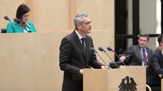 Foto: Innenminister Andreas Breitner zur Öffnung der Integrationskurse für Asylbewerber