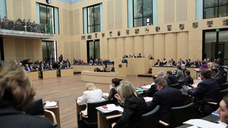 Foto: Blick in den Plenarsaal während des Plenums  