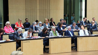 Foto: Blick auf die Länderbänke während der Plenarsitzung