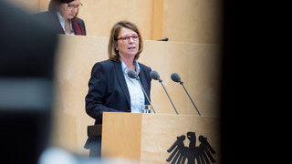 Foto: Staatsministerin Priska Hinz 