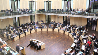 Foto: Blick in den Plenarsaal