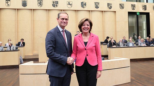 Foto: Malu Dreyer (rechts) und Michael Müller (links)