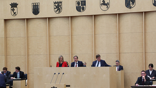 Foto: MP Laschet im Präsidium