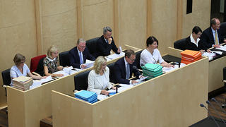 Foto: Blick auf das Präsidium des Bundesrates