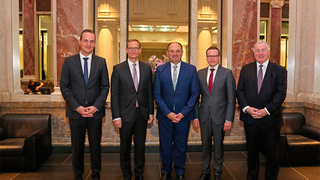 Foto: Gruppenfoto der belgischen Delegation im Bundesrat