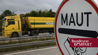 Foto: LKW auf Autobahn